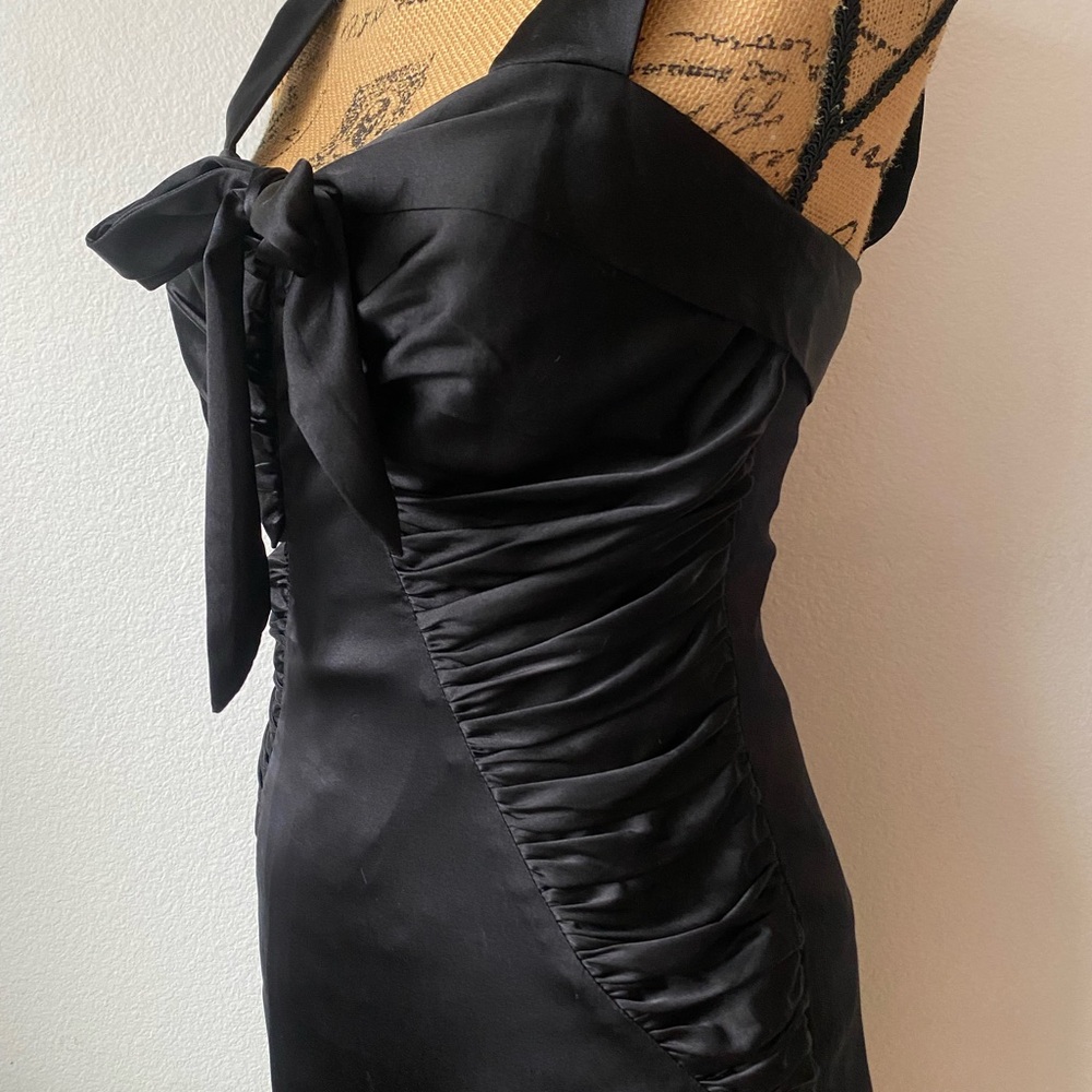 Vintage 90s/Y2K Betsey Johnson 100% Silk Bow Wiggle Dress - Picture 2 of 13